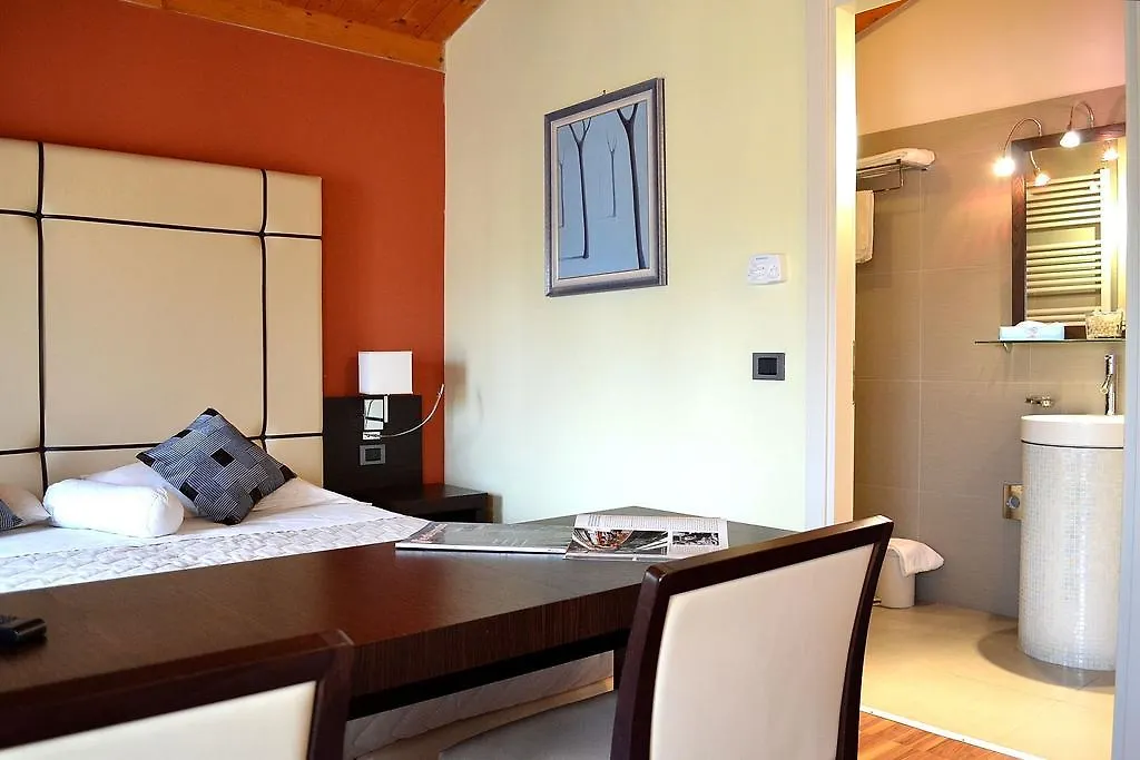 Albergo Minuetto Adria 4*,  Italien