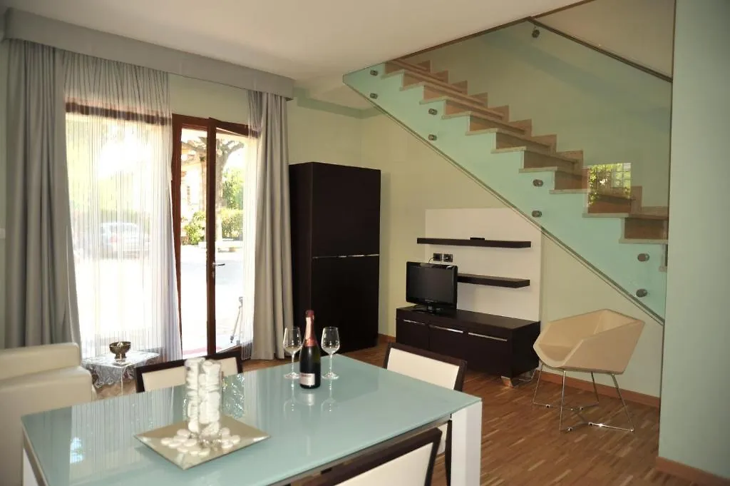 **** Hotel Albergo Minuetto Adria Italien